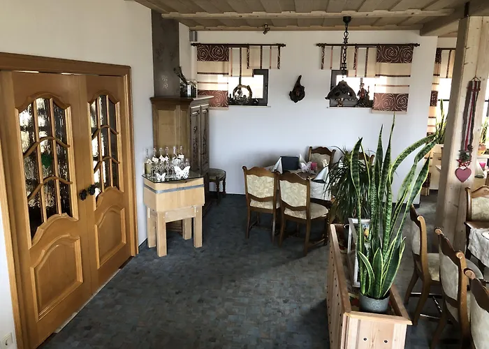 Zur Kringelwies בית הארחה Masburg